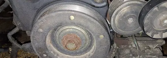 Volvo S40 Crankshaft pulley 