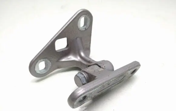 Mercedes-Benz E W211 Front door lower hinge 