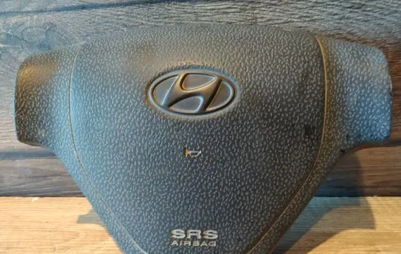 Hyundai Getz Steering wheel airbag