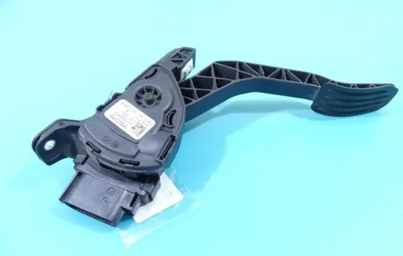 Volvo V60 Accelerator throttle pedal 31329062 IMPRK1334629