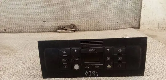 Audi A3 S3 8L Climate control unit 8L0820043H
