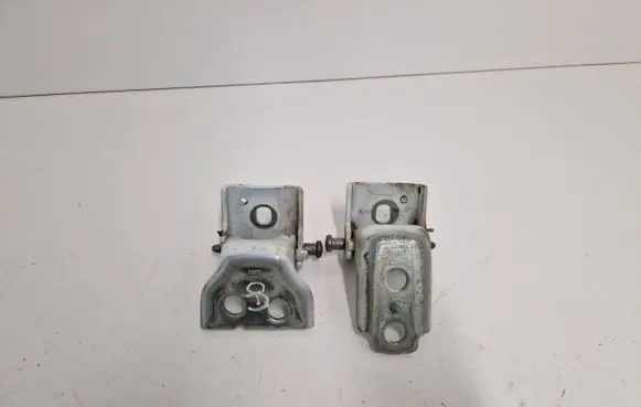 Peugeot 508 RXH Rear door upper hinge
