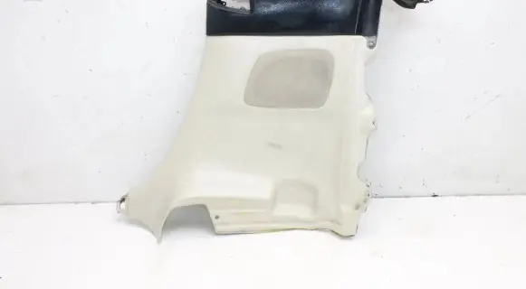 Lexus SC 300 - 400 (D)pillar trim (top) 