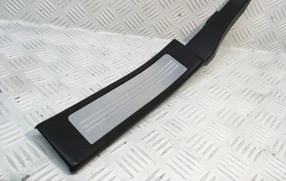 Jaguar XF X250 Rear sill trim cover 8X23-F13244-AGW