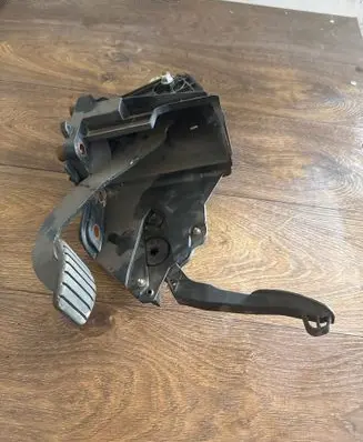 Renault Master III Accelerator throttle pedal 180101626r