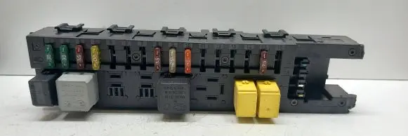 Mercedes-Benz C W203 SAM control unit A2035453201 2035453201