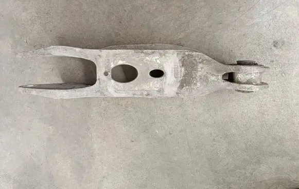 Audi SQ7 Rear upper control arm/wishbone 4M0505311H
