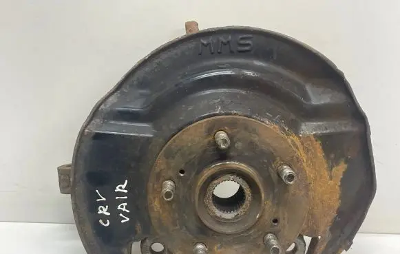 Honda CR-V Front wheel hub