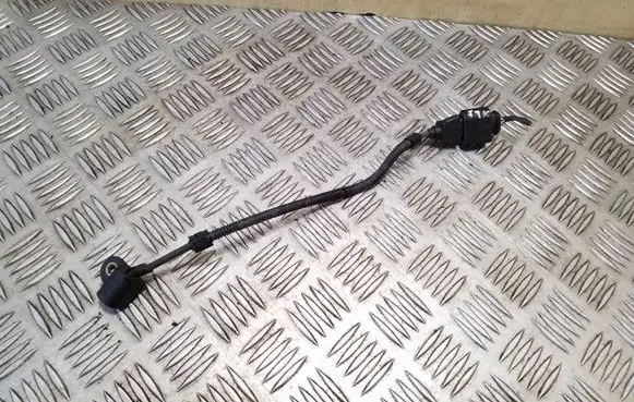 Volkswagen Golf IV Camshaft position sensor 045906433