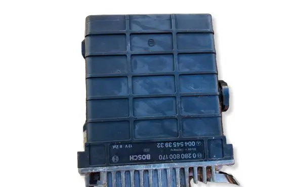 Mercedes-Benz S W126 Ignition amplifier control unit 0045453932 0280800170