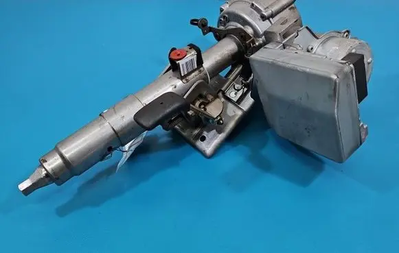 Ford Fiesta Power steering pump 8V513C529JK IMPRK1571478