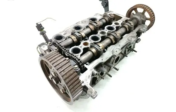 Peugeot 407 Engine head 4R8Q6C064AH