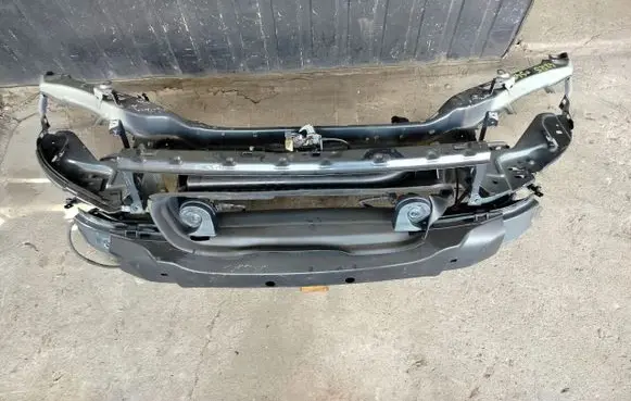 Volvo S40 Radiator support slam panel 