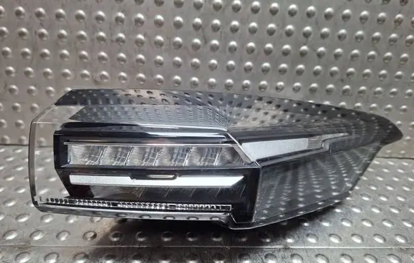 Peugeot 308 Rear/tail lights S26282238 9835299280