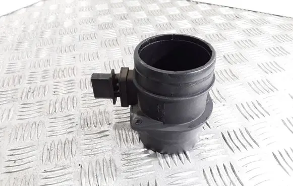 Volkswagen Touareg I Mass air flow meter 0281002735 03G906461C