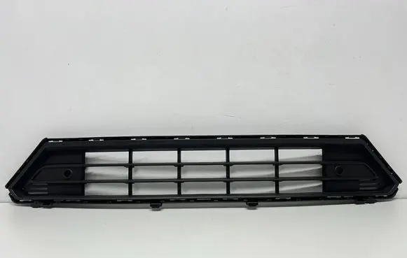Volvo XC40 Front bumper lower grill 32136098
