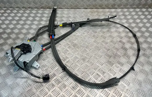 BMW 5 F10 F11 Curtain motor 7232773