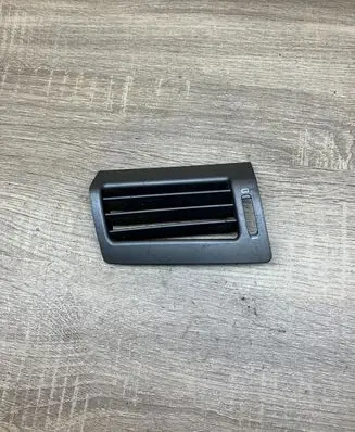 BMW 7 E65 E66 Rear air vent grill 6913340 64226913340