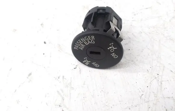 Other switches/knobs/shifts