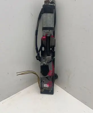 BMW 7 E38 Central locking motor 0390201300 8352202