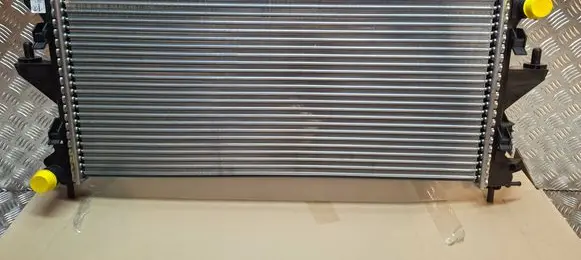 Coolant radiator