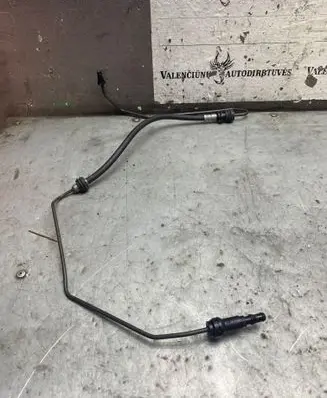 Ford Focus Clutch pipe/line A01337M01
