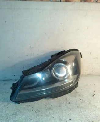Mercedes-Benz C AMG W204 Headlight/headlamp A2048208139