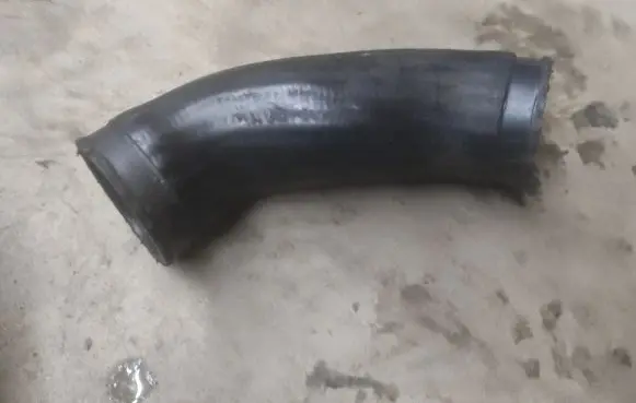 BMW 5 E39 Intercooler hose/pipe 11612249669E 2249669E