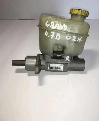 Master brake cylinder