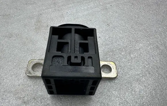 Audi A6 S6 C7 4G Battery relay fuse 4F0915519
