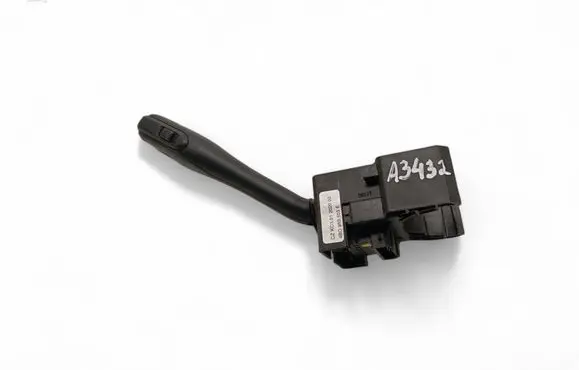 Skoda Fabia Mk1 (6Y) Wiper control stalk 4B0953503E