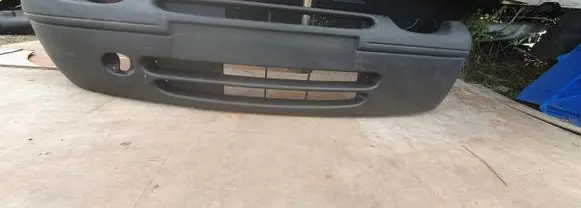 Renault Twingo I Front bumper 7701697654