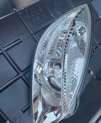 Skoda Fabia Mk2 (5J) Headlight/headlamp 5J1941018A 4143 4141