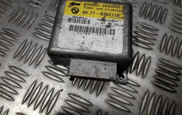 BMW 5 E39 Airbag control unit/module 65778362119 65.77-8362119
