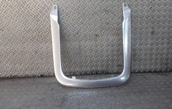Opel Insignia A Gear shifter surround trim plastic 13222104