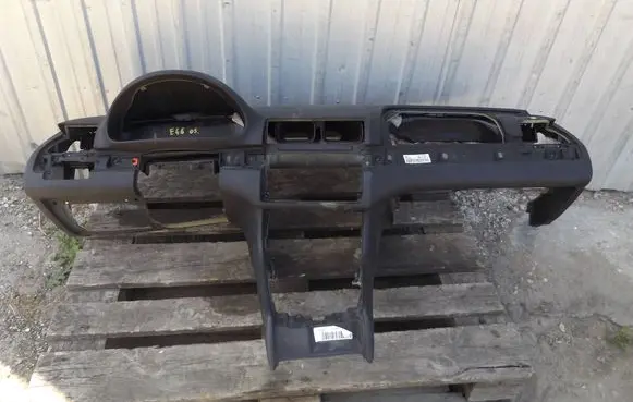 BMW 3 E46 Central console control unit 