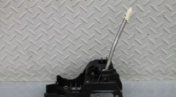 Nissan Note (E12) Gear shifter/selector 341013VUOA