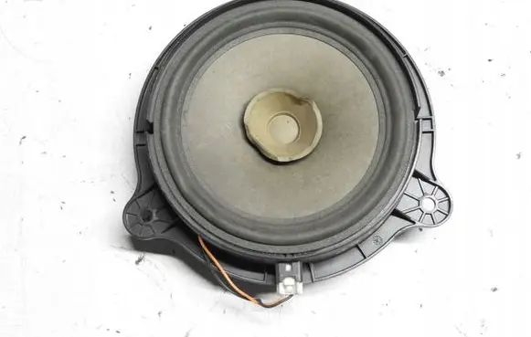 Nissan Note (E11) High frequency speaker in the rear doors 281569U00A