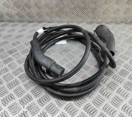 Audi E-tron GT Electric car charging cable 9J1971675AE