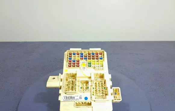 Hyundai Tucson JM Fuse box set 91950D3510