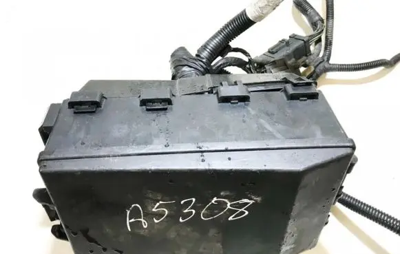 Ford Focus Fuse box set 2m5t14a076ab 2m5t-14a076-ab