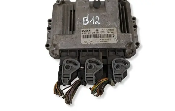 Nissan Primera Engine control unit/module 8200305678 8200269879 0281011275