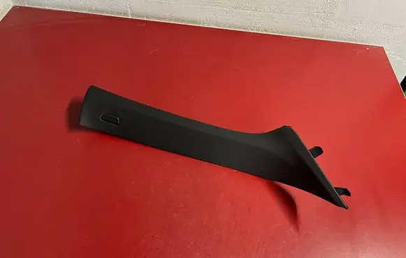 BMW X2 F39 (A) pillar trim 7426400 51437426400