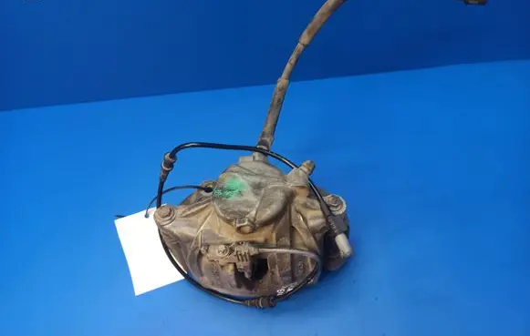 Mercedes-Benz E W211 Front brake caliper 28X295