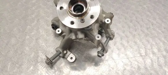 BMW iX Rear wheel hub 6890577