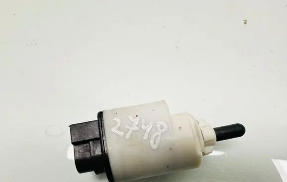 Citroen C5 Aircross Brake pedal sensor switch 9813503180
