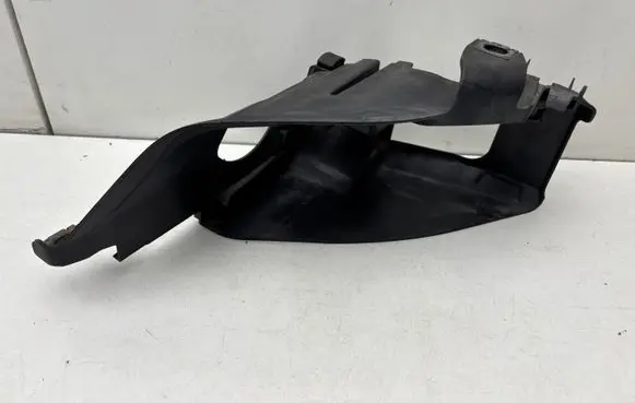 Audi Q7 4L Headlight/headlamp mounting bracket 89393697