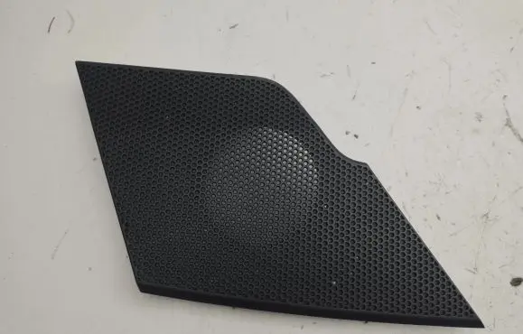 Side speaker trim/cover