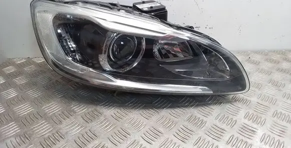Volvo V60 Headlight/headlamp 31420262 89908940
