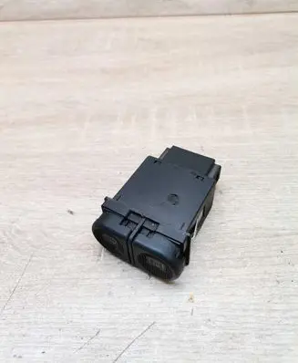 Ford Galaxy Windscreen/window heater switch 7M0959621F
